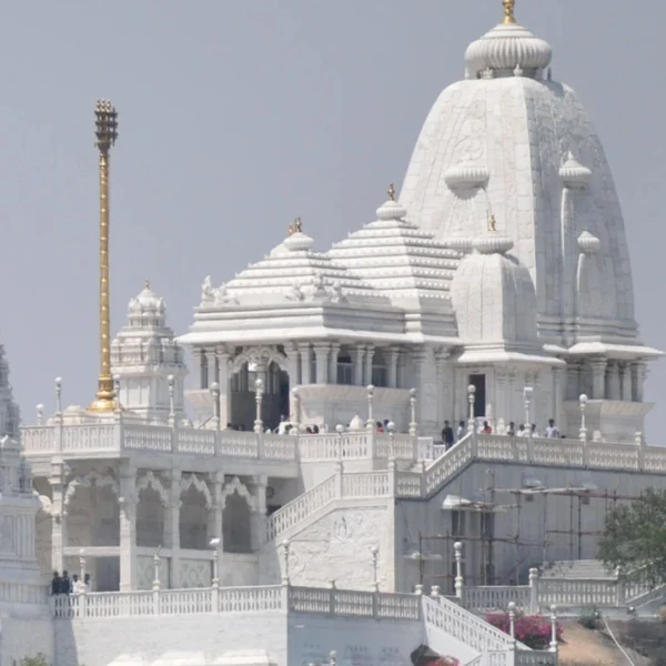 The Ultimate Guide to Hyderabad’s Sacred Places: Temples, Churches, Mosques & Gurudwaras