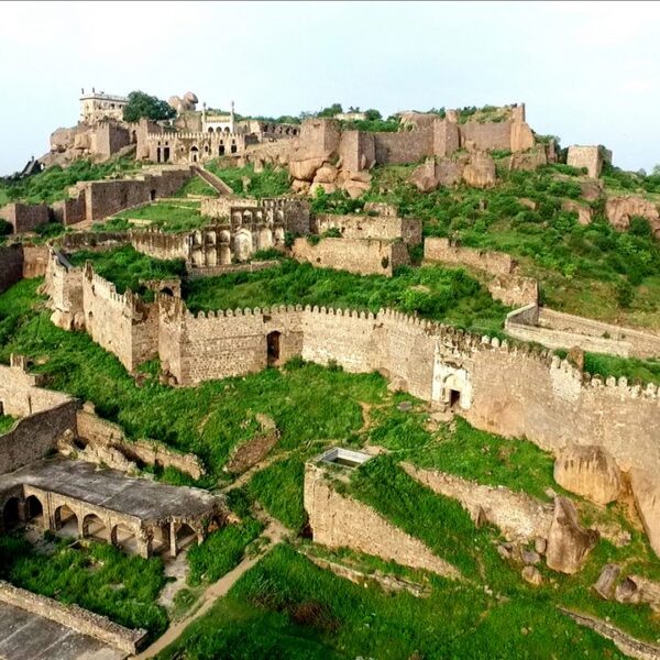 Ultimate Guide to Exploring Hyderabad- History and Architecture